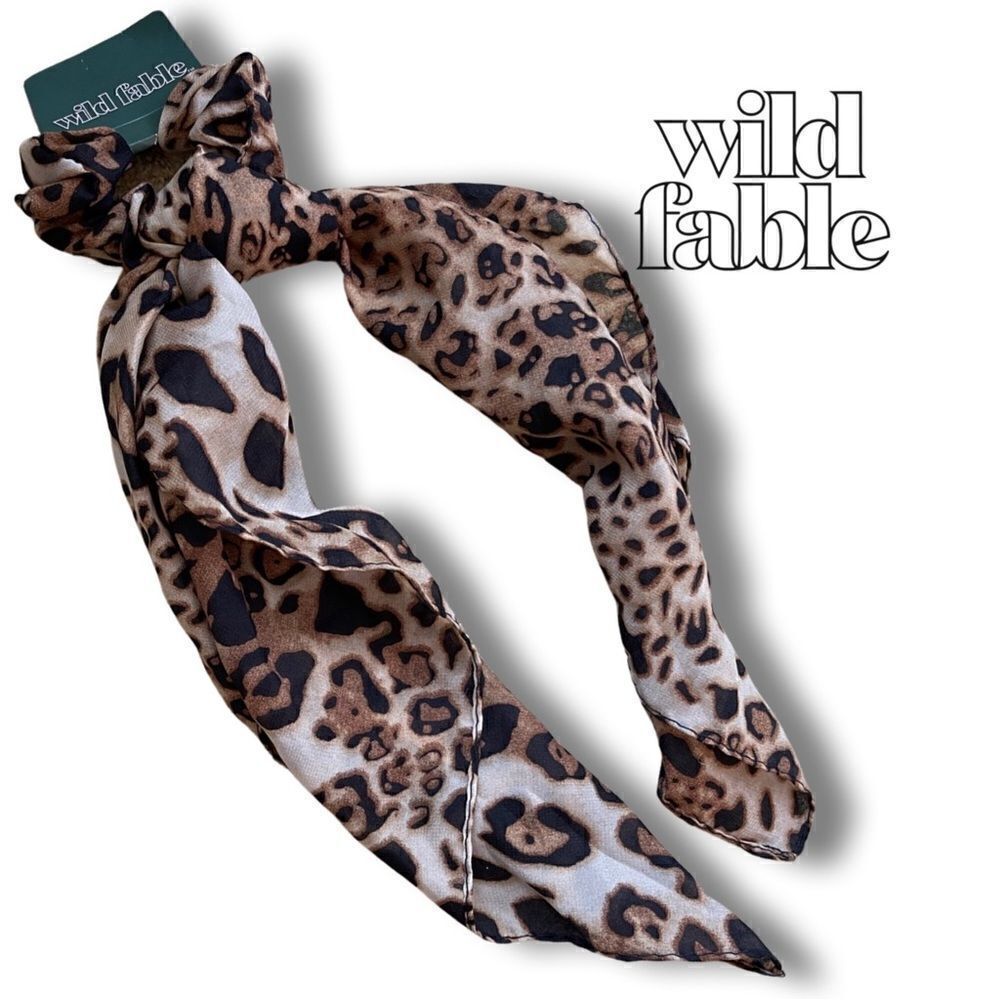 Wild Fable Brown Leopard Scrunchie Scarf NWT